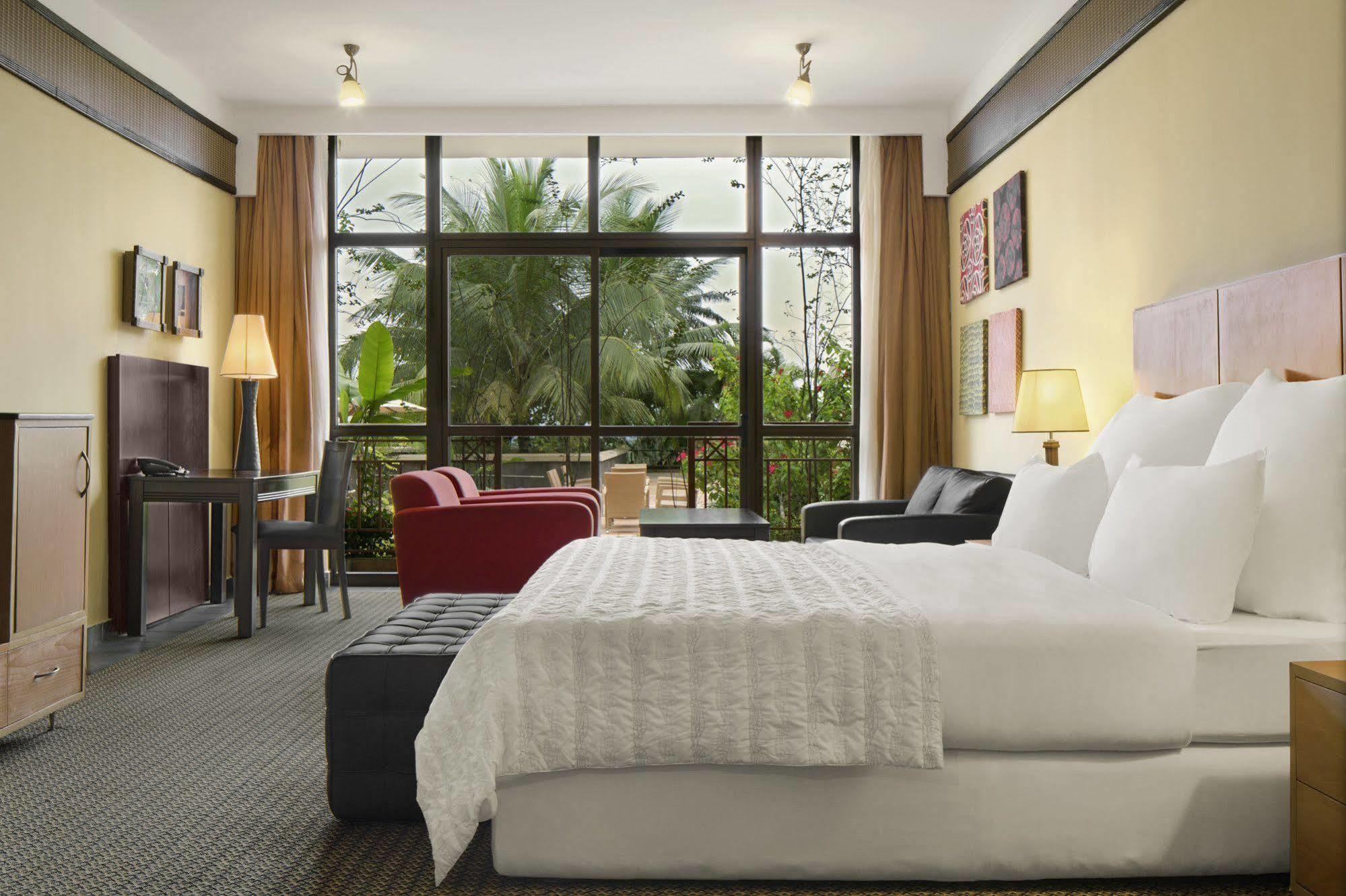Ibom Hotel & Golf Resort Uyo 外观 照片